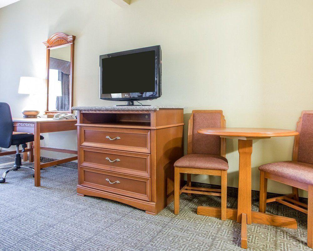 Comfort Suites Springfield Buitenkant foto
