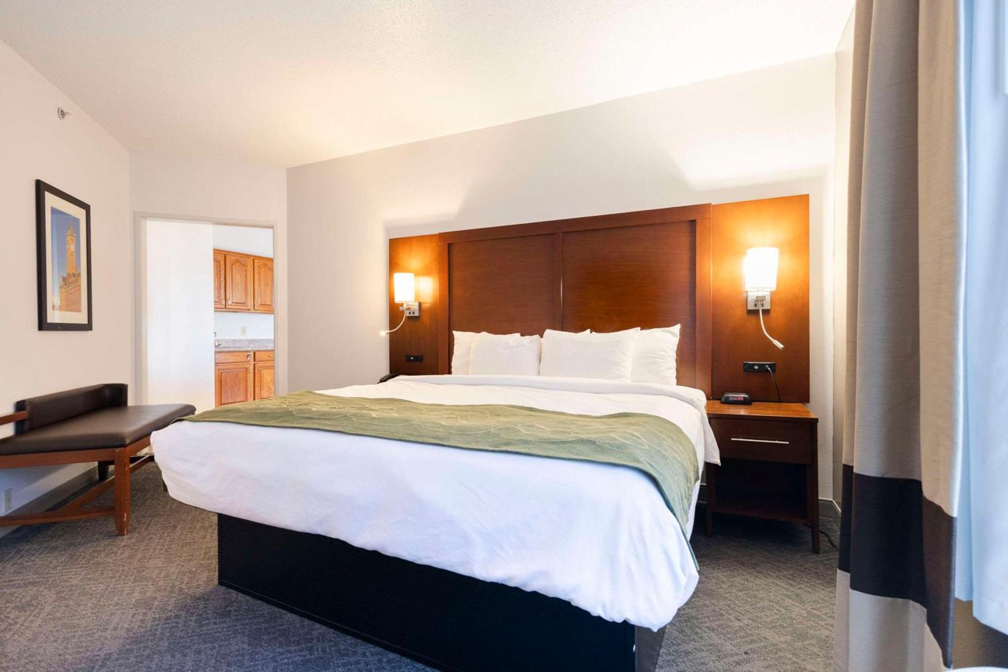 Comfort Suites Springfield Buitenkant foto