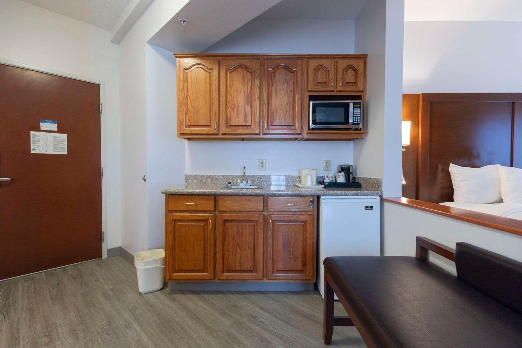 Comfort Suites Springfield Buitenkant foto