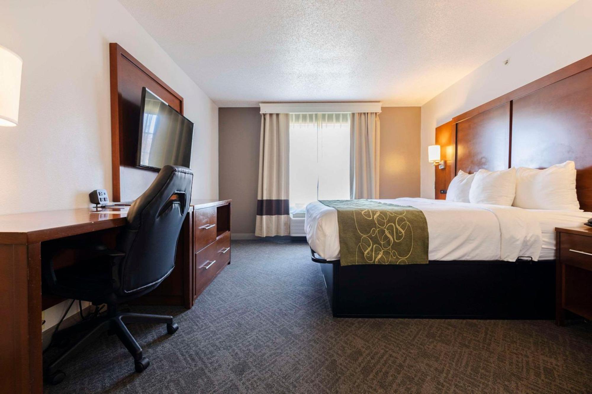 Comfort Suites Springfield Buitenkant foto