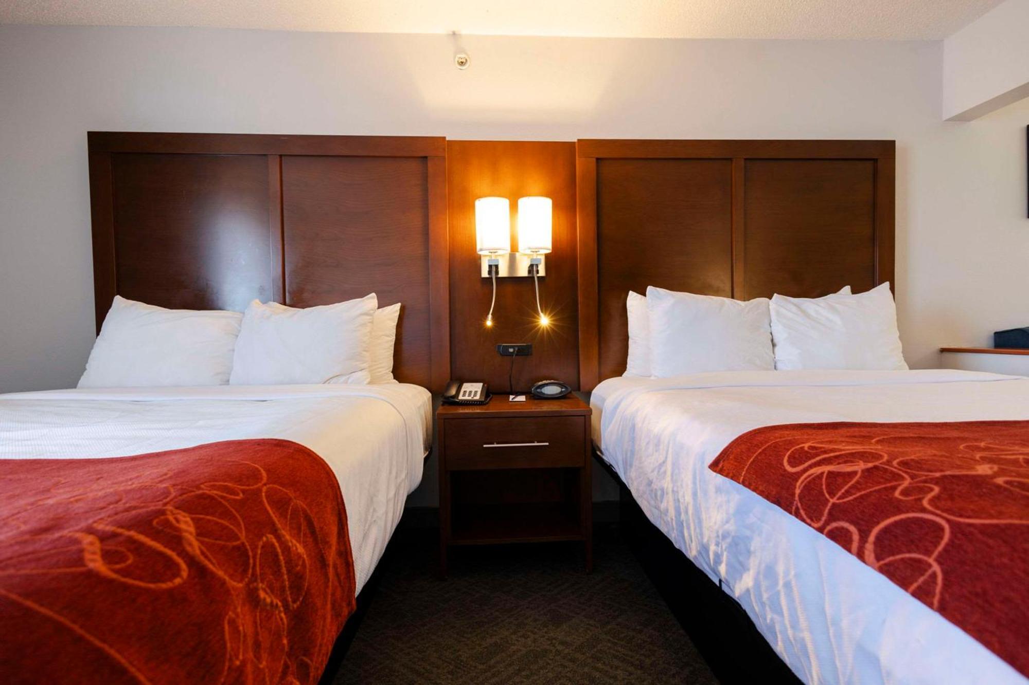 Comfort Suites Springfield Buitenkant foto