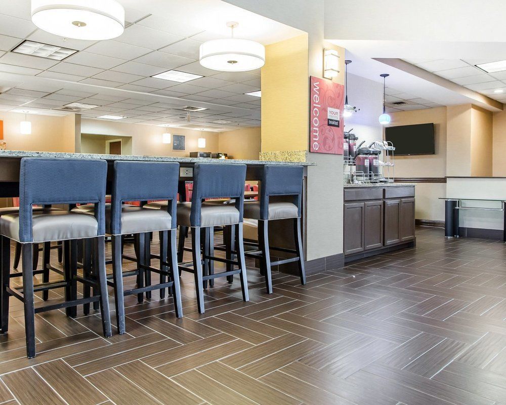Comfort Suites Springfield Buitenkant foto